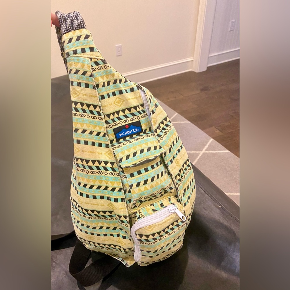 Kavu rope bag full size. Aztec yellow and blue/green